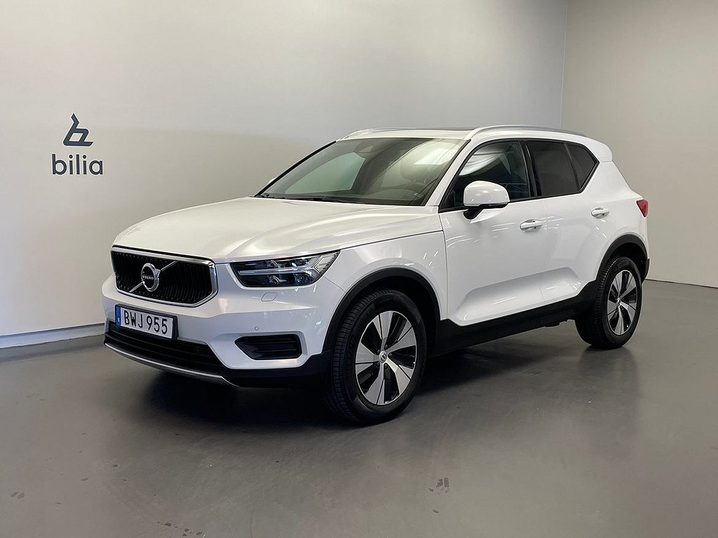 Volvo XC40 T2 FWD Momentum Advanced / Motorsolspaket /