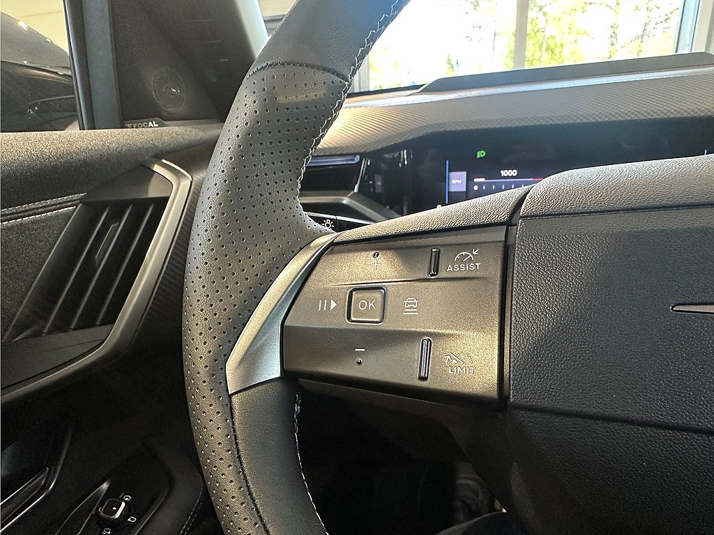 Bild på Opel Grandland Ultimate Hybrid Aut - DEMO