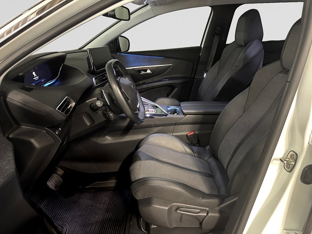 Peugeot 5008 1.2 PT 130 Aut Farthållare 7 sits Navi Backkamera bild 11