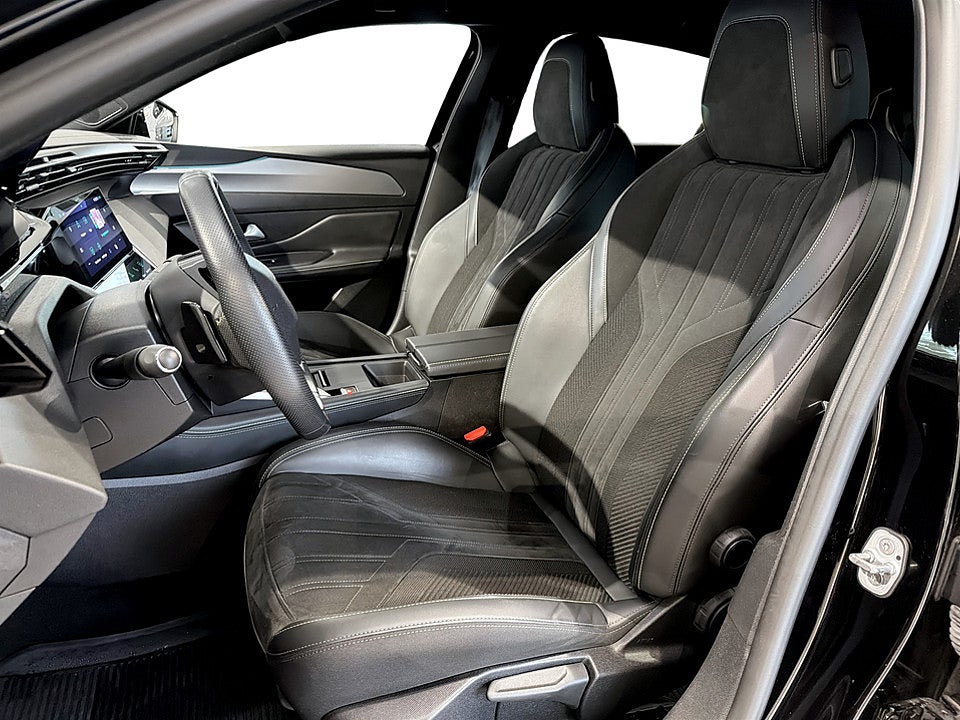 Bild på Peugeot 308 5D GT 1.2 PT 130hk Aut B-KAMERA CARPLAY