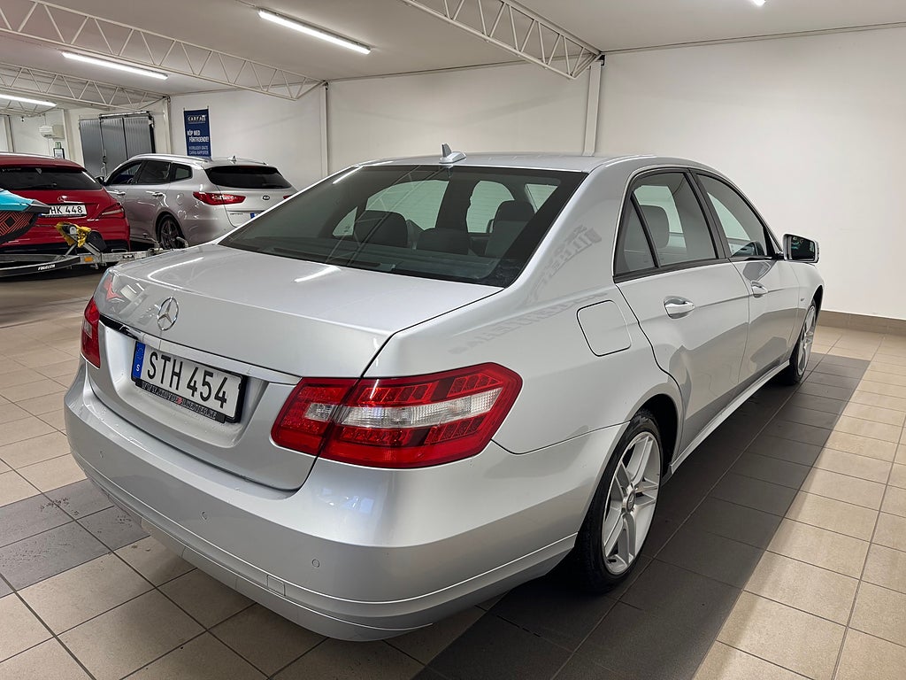 Mercedes-Benz E 2011 - miniatyr 4