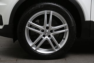 SUV Volvo XC40 7 av 32