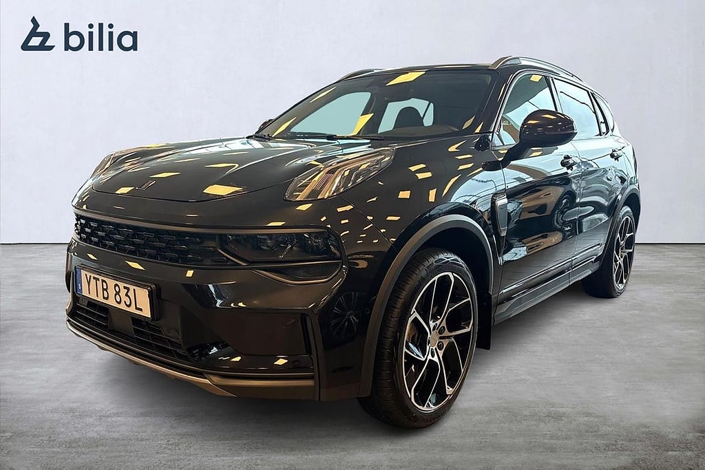 Lynk & Co 01 PHEV