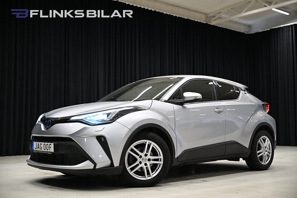 Toyota C-HR Hybrid 122HK X-Edition|Backkamera|JBL|Rattvärme|Leasbar