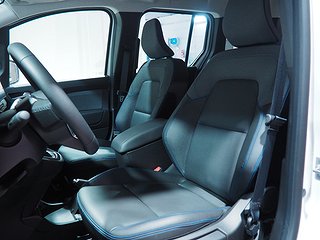 Transportbil - Skåp Nissan Townstar 12 av 19
