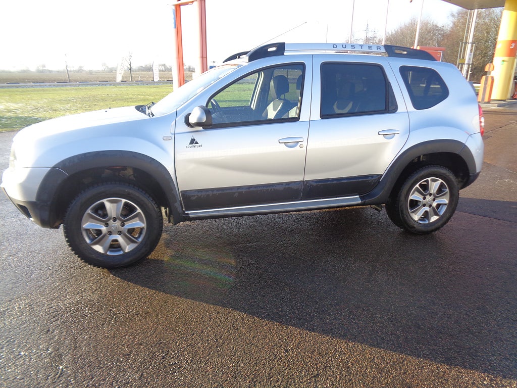 Dacia Duster 1.2 TCe 4x4 Euro 6 Nybes OBS 4102 Mil