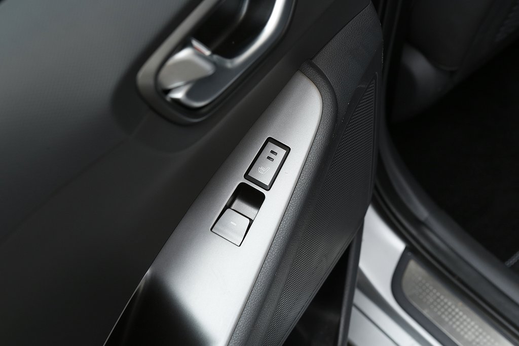 Hyundai IONIQ Electric 38.3 kWh Premium Plus Skinn Elstol 2020