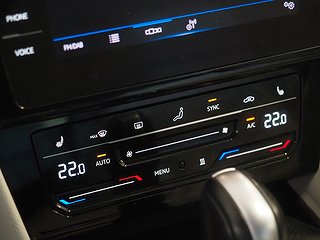 Kombi Volkswagen Passat 18 av 20