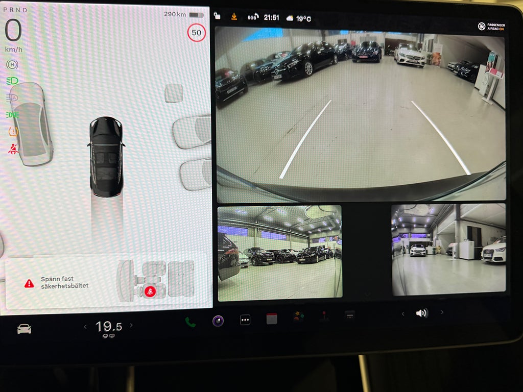 Tesla Model 3 Long Range Performance AWD Panorama 513hk 1 Ägare - miniatyr 18