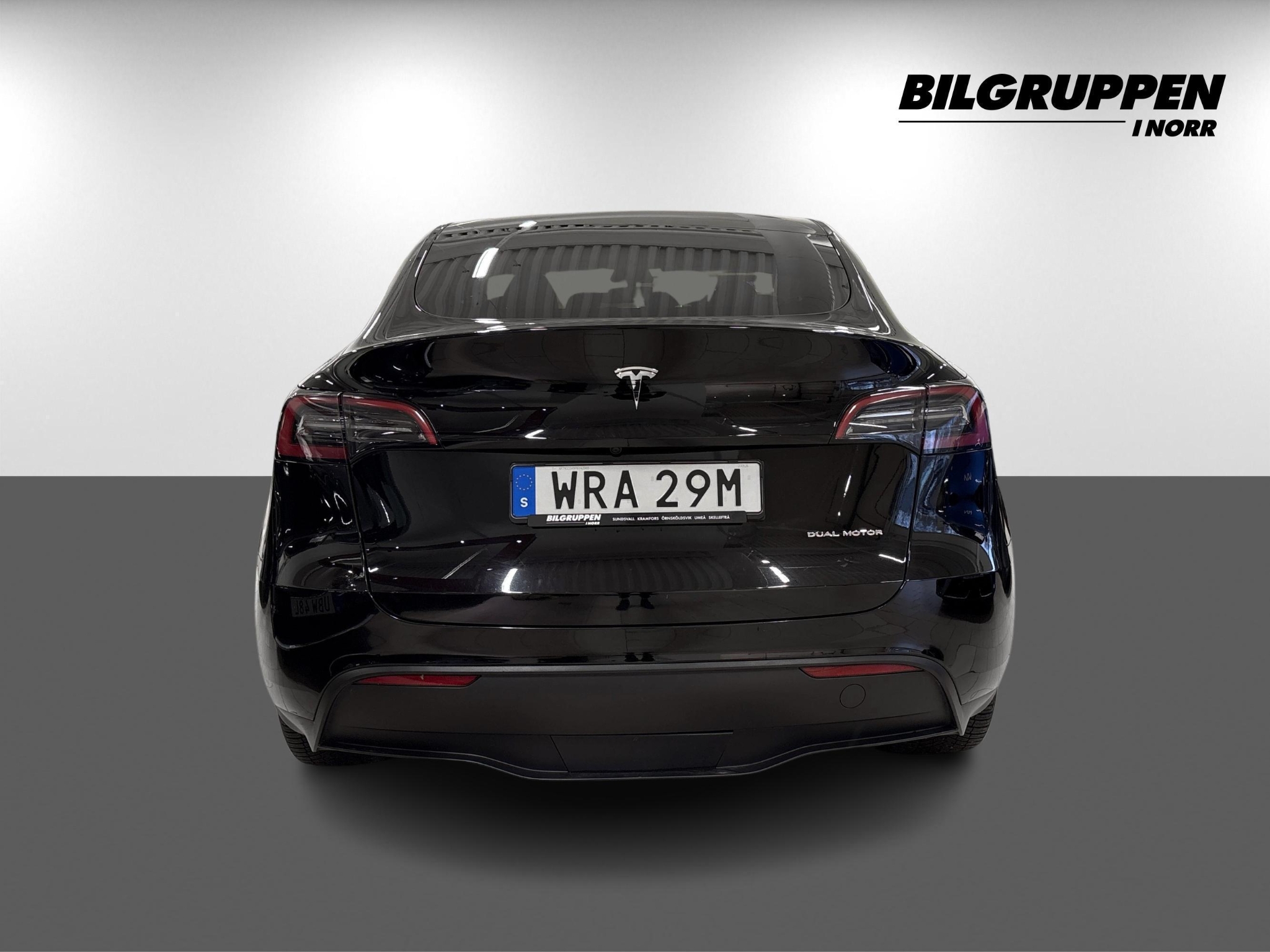 Tesla Model Y 2023, kuva 6/10
