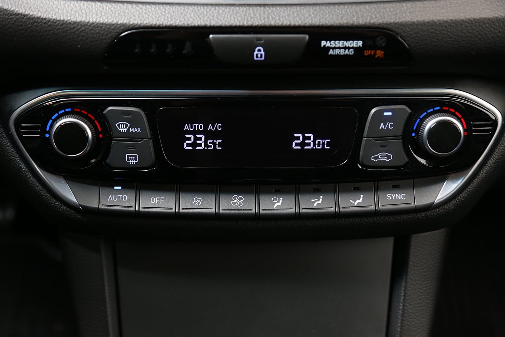 Hyundai i30 1,4 T-GDi 140hk Limited Edition Aut Kombi CarPlay Navi 2020