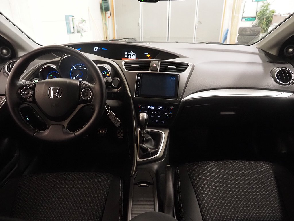 Honda Civic Tourer 1.6 i-DTEC 120hk Sport | Drag | Kamera | 2015