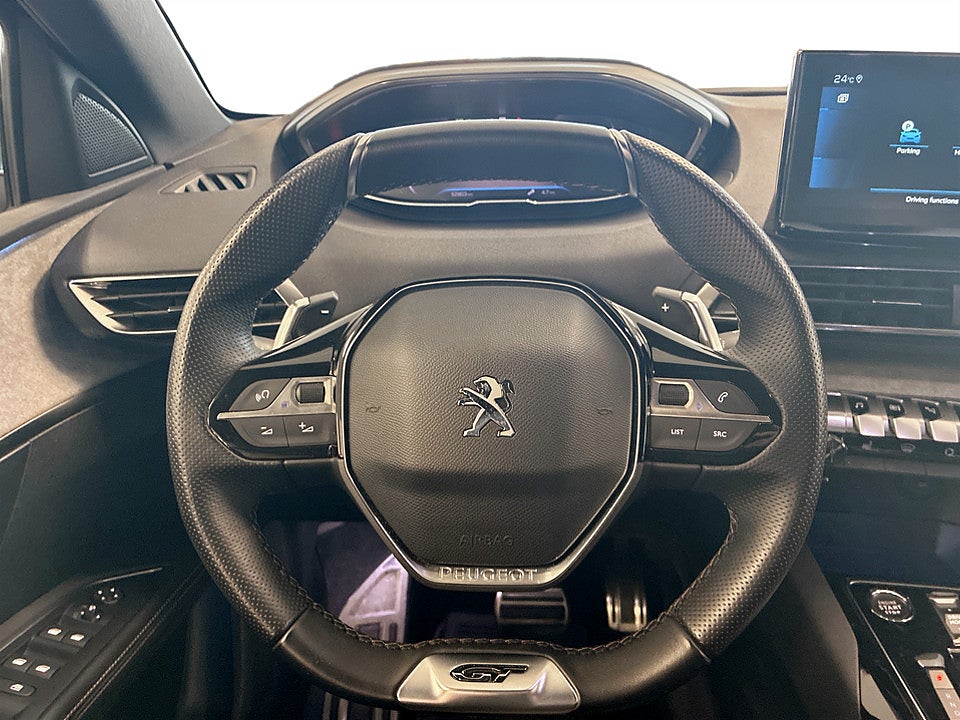 Bild på Peugeot 5008 GT 1.2 PT 130hk Aut 7-SITS B-KAMERA NAVI 