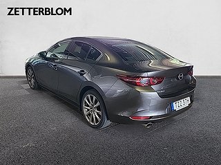 Sedan Mazda 3 3 av 13