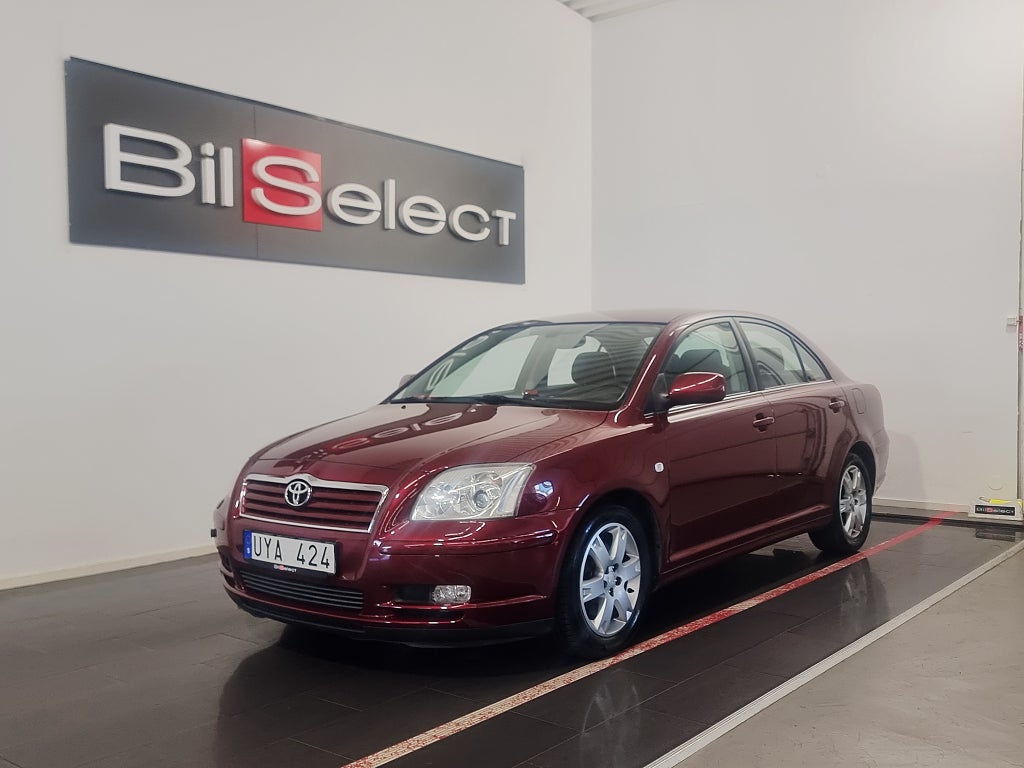 Toyota Avensis Sedan 2.0 D-4 VVT-i Drag Kamkedja Ny Besiktad Ny Servad