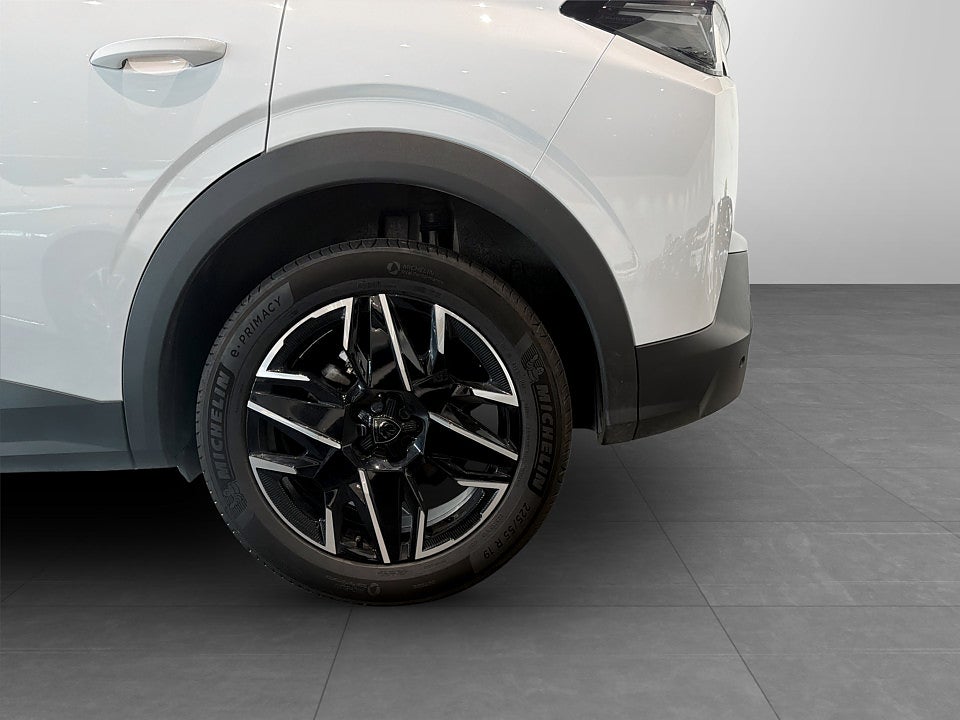 Bild på Peugeot 3008 GT Hybrid 145hk Aut B-KAMERA CARPLAY
