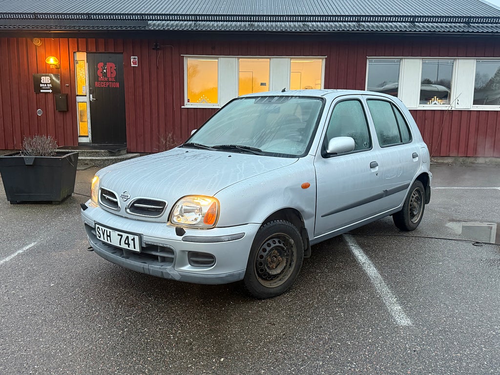 Nissan Micra 5-dörrar 1.4 CVT AC Två ägare Bluetooth Lågmilare Automat
