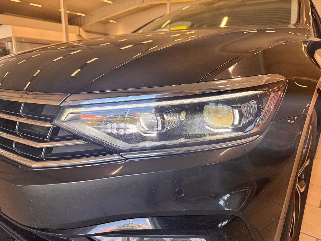 Volkswagen Passat 2022 - miniatyr 26