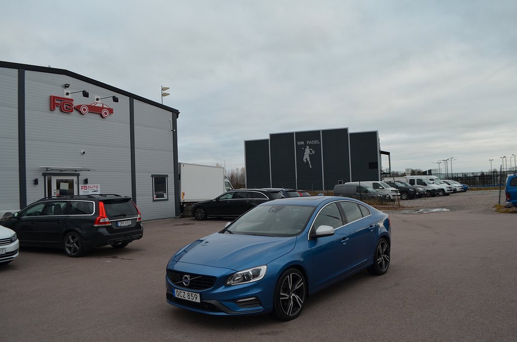 Volvo S60 T5 R-Design 240 hk VOC Navi H/Kardon Euro 6