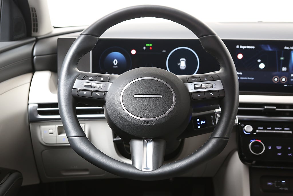 Hyundai Tucson Hybrid 2WD Essential 2027