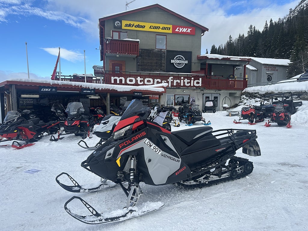 Polaris Voyageur 650 146" -22 