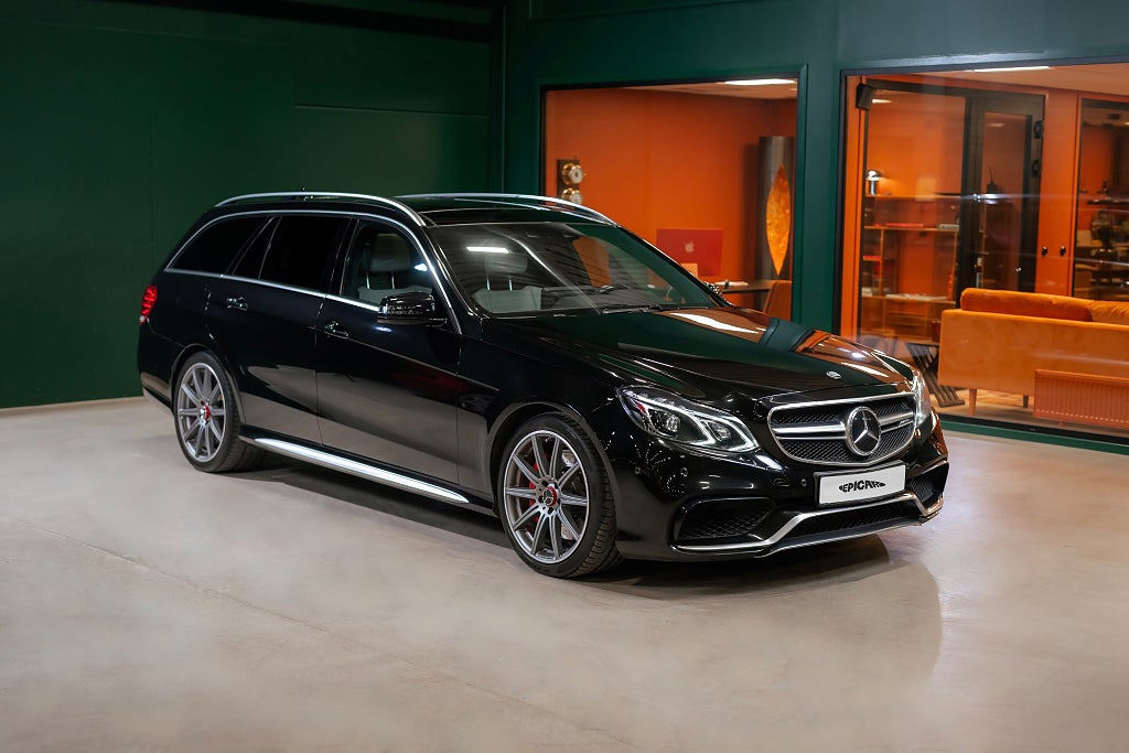 Mercedes-Benz E 63 S AMG 4MATIC / Pano / AMG Drivers Package