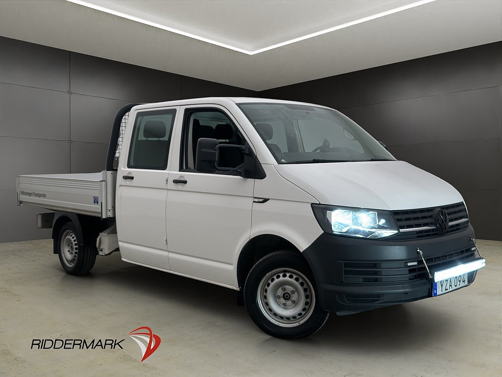 Volkswagen Transporter Dubbelhytt Flakbil Värmare Drag Moms