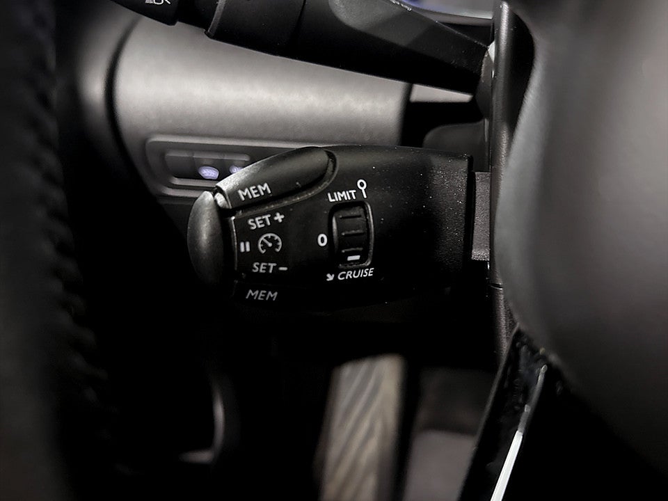 Bild på Citroën C3 Aircross Shine 1.2 PT Aut P-SENSORER NAVI