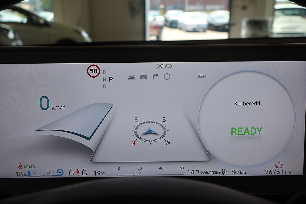 Bild på Hyundai IONIQ 5 Essential 72.6kWh 218hk Aut - B-KAMERA, SOLCELLER