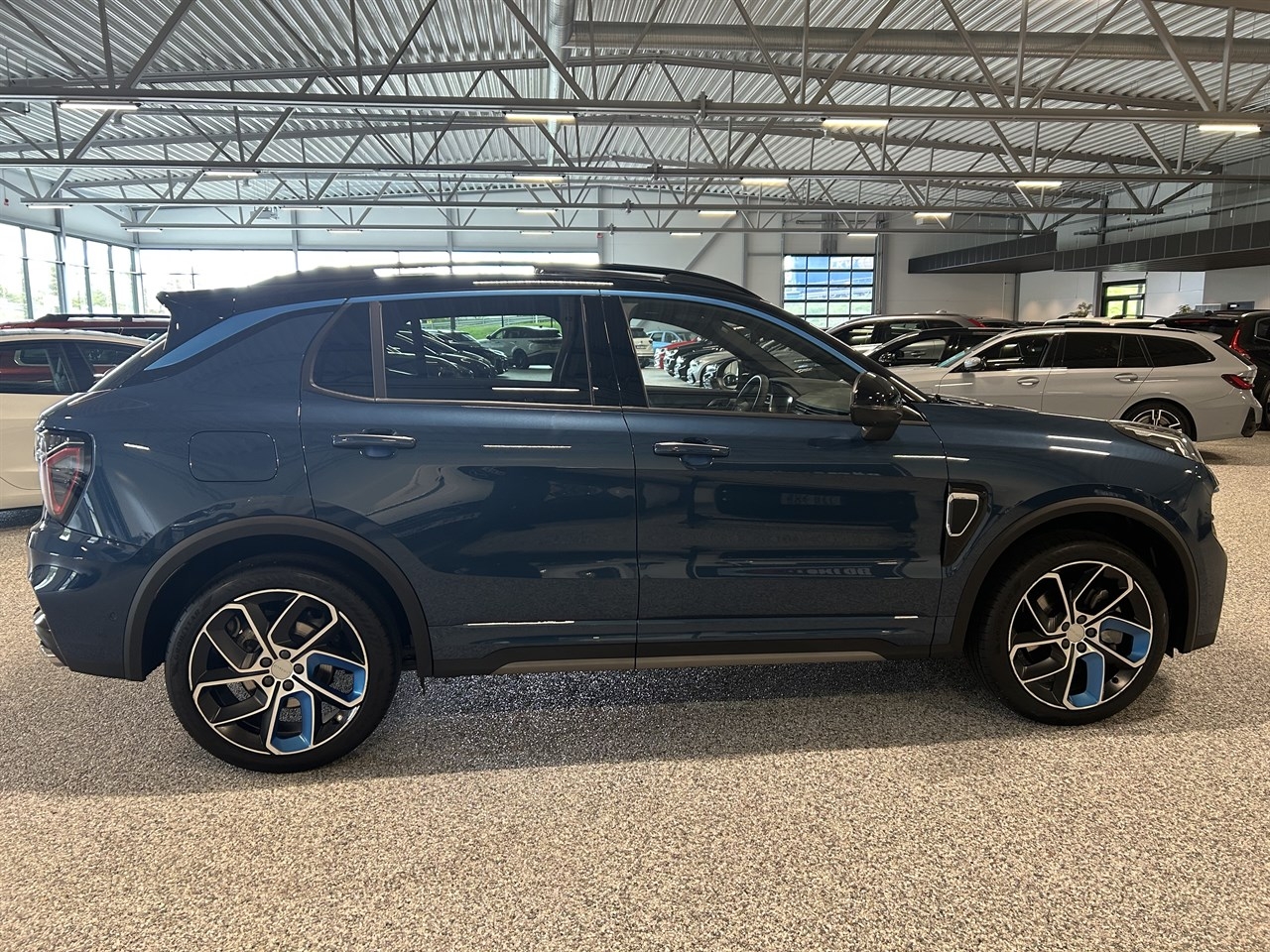 Lynk & Co 01 PHEV DCT 261hk/Vhjul 2023, photo 7/46
