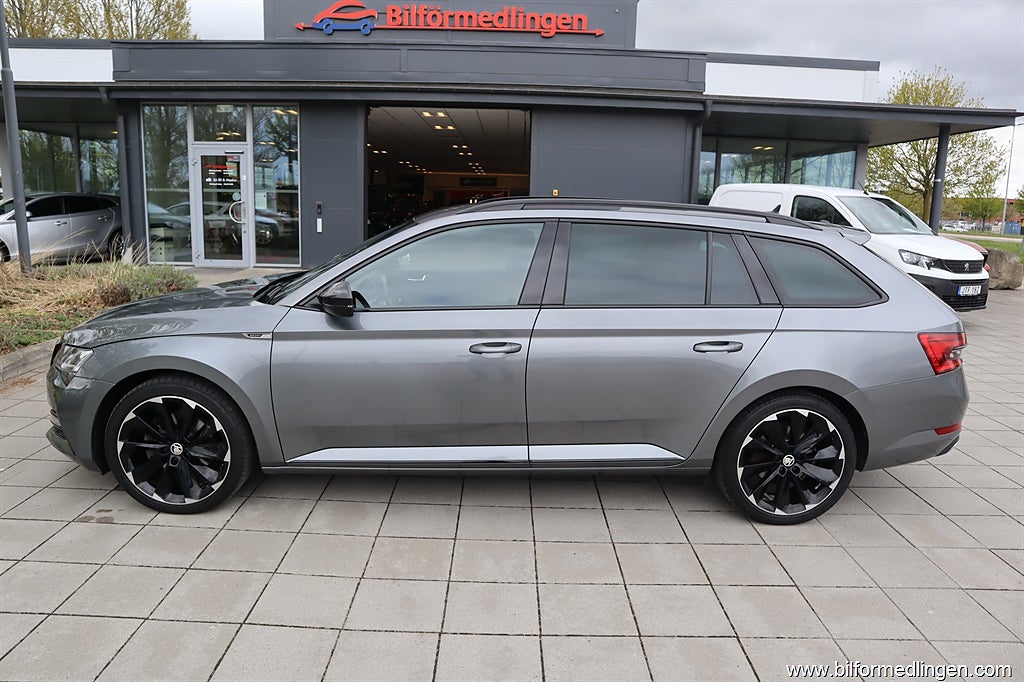 Skoda Superb COMBI iV 1.4 TFSI Plug-in-Hybrid 218hk Aut Sport Line Drag Momsb