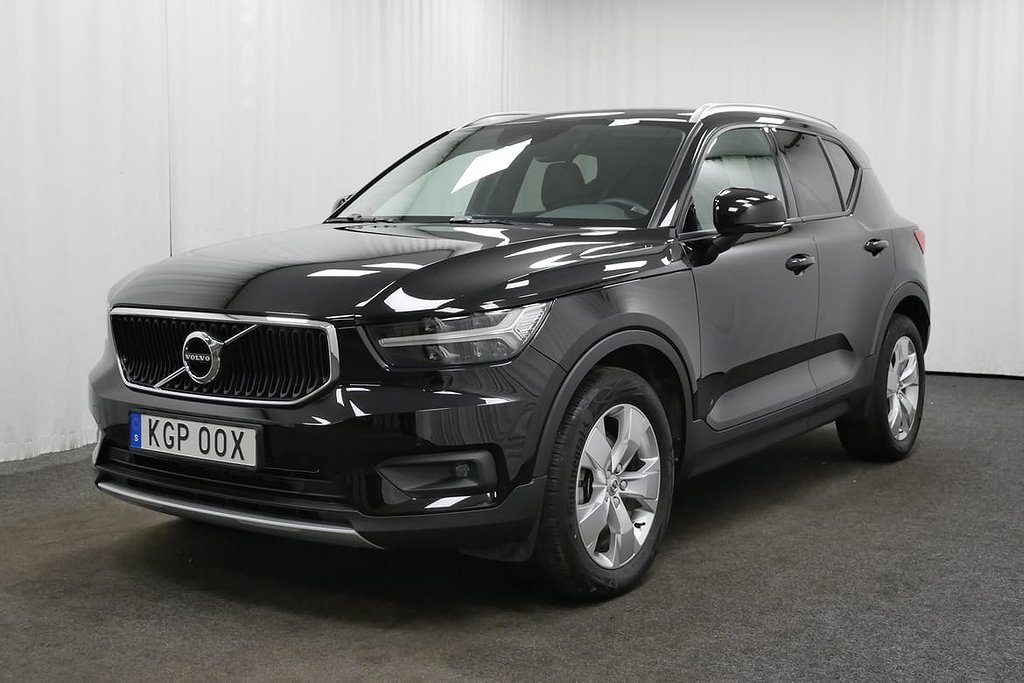 Volvo XC40 D4 AWD Momentum Advanced Edition