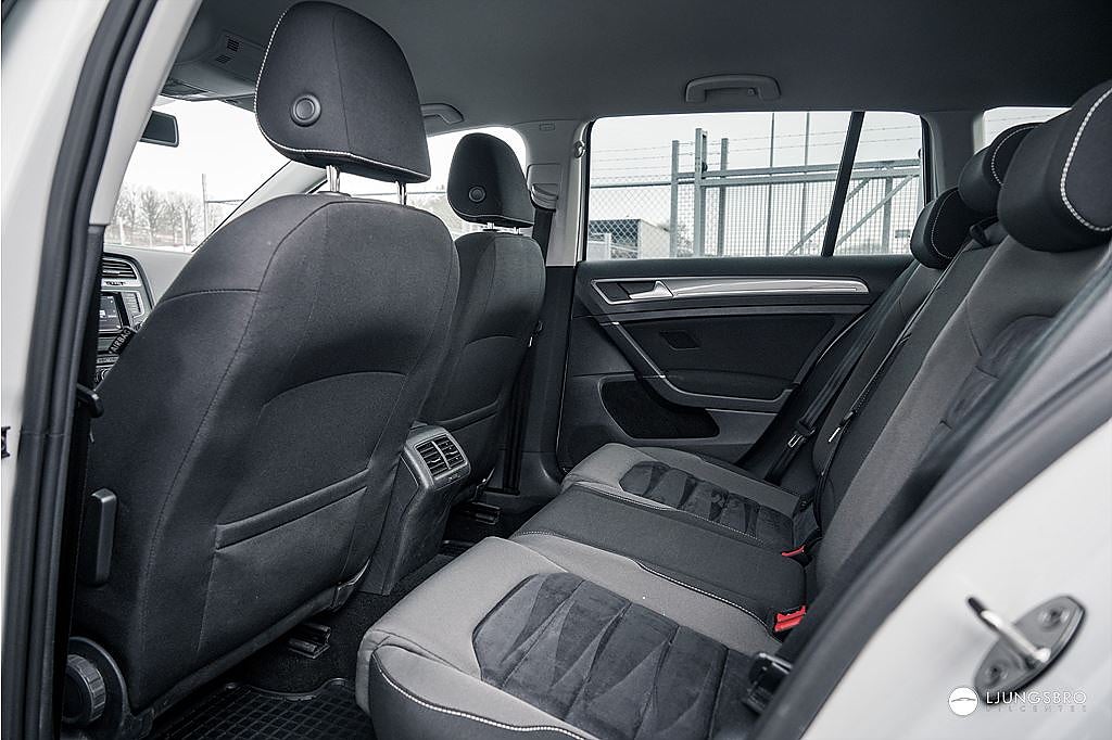 Volkswagen Golf Alltrack 2.0 4M 184hk / Kamrem bytt / Drag