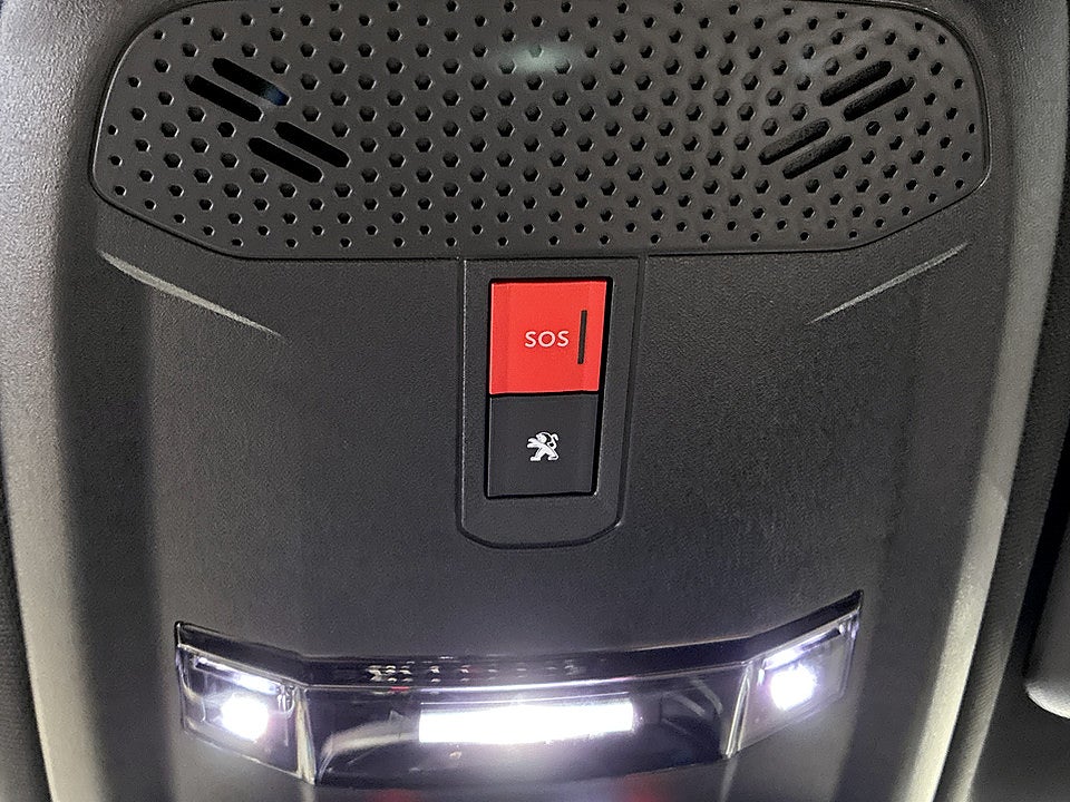 Bild på Peugeot e-208 GT 50 kWh 136hk Aut B-KAMERA CARPLAY