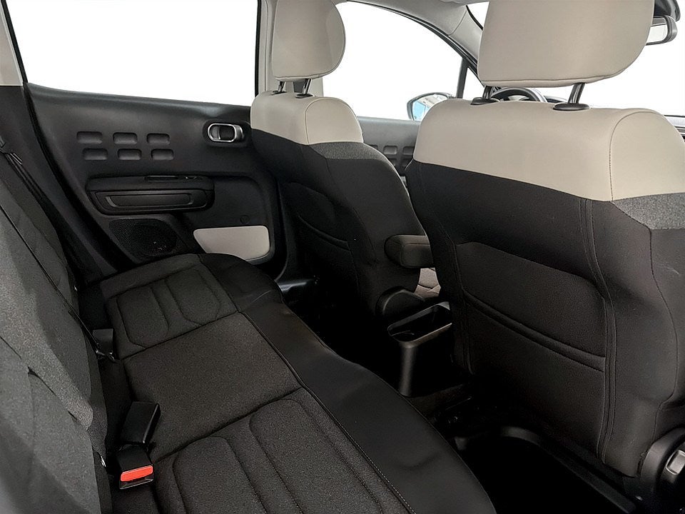 Bild på Citroën C3 Shine 1.2 PT 110hk - CARPLAY, FARTHÅLLARE