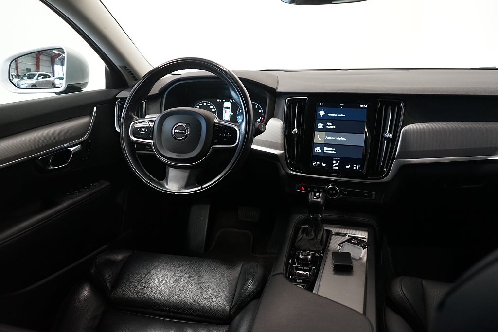 Volvo V90 T5 Inscription Automat Värmare 360° 250hk 4.99% Ränta