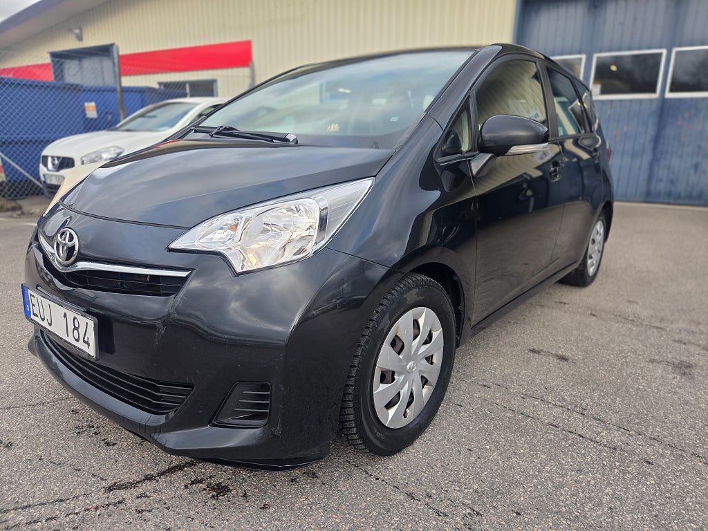 Toyota Verso-S 1.33 Dual VVT-i Multidrive S Euro 5