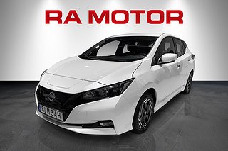Halvkombi Nissan Leaf 1 av 23