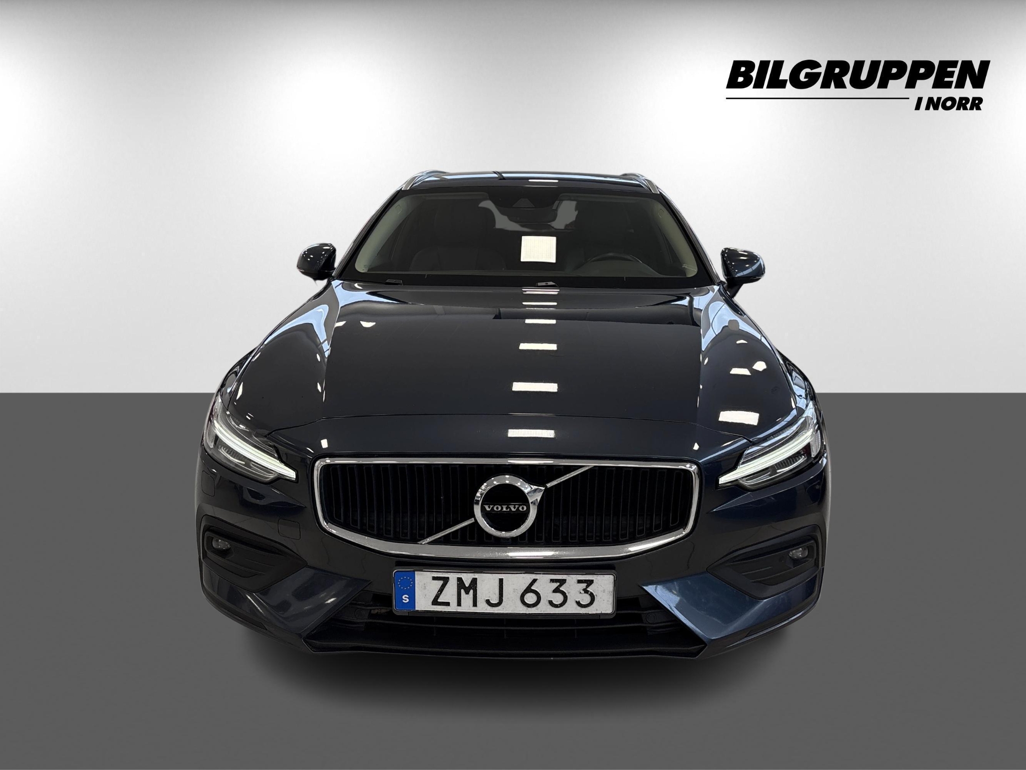 Volvo V60 D3 AWD Geartronic Momentum 2019, bild 3/10