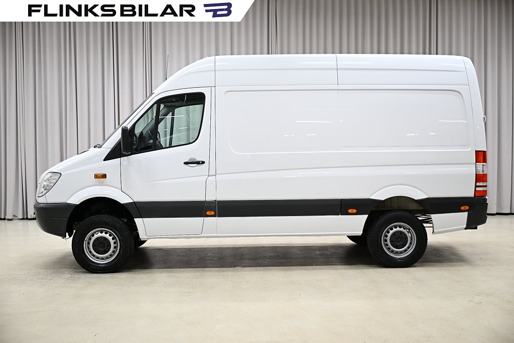 Mercedes-Benz Sprinter 316 CDI 4x4 163HK Inredd|Drag|Värmare|EnÄgare|Kamkedja