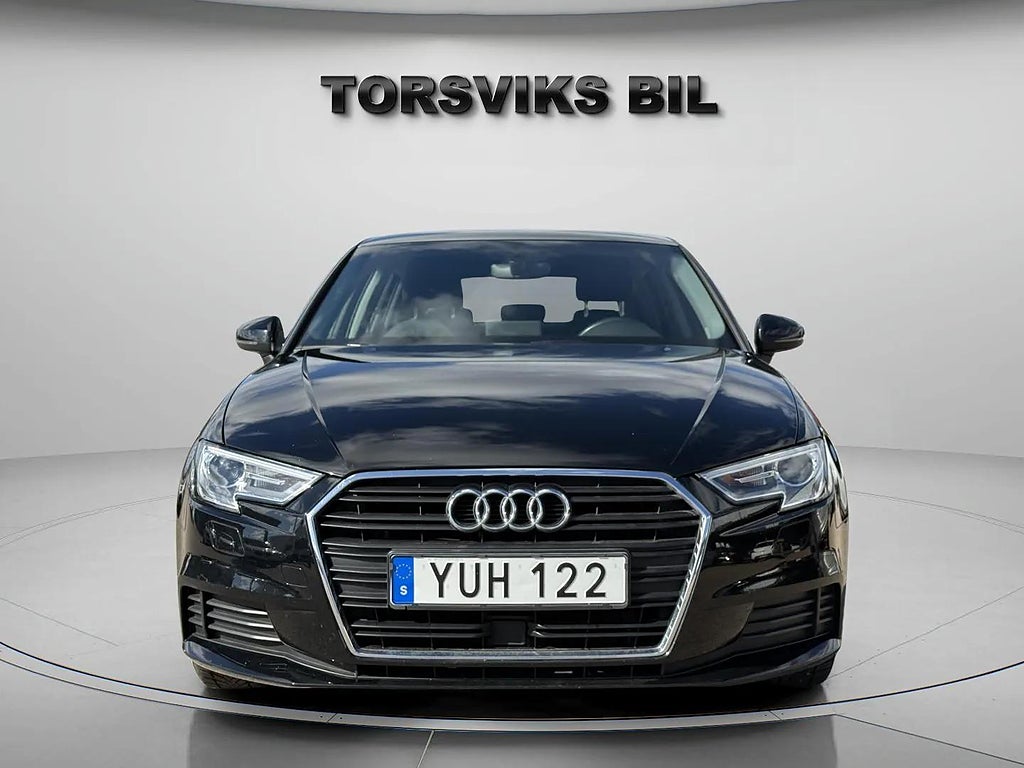 Audi A3 Sportback 35 TFSI S Tronic Proline 4800 mil 2 Ägare - miniatyr 8