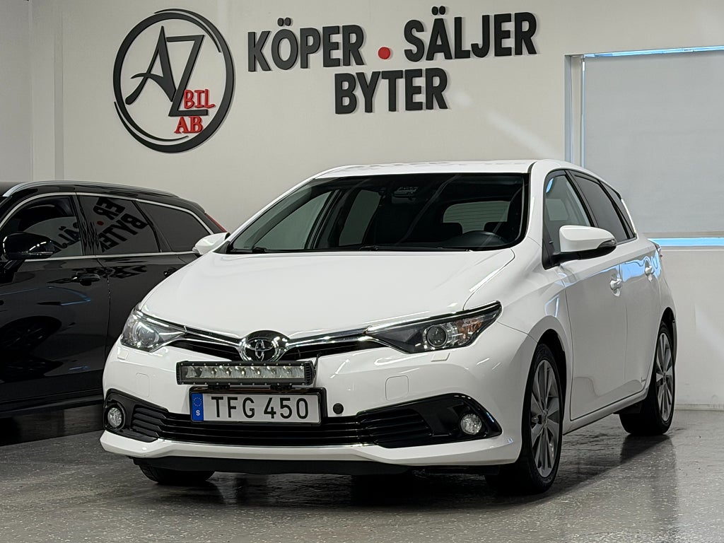 Toyota Auris 1.6 D-4D Business Plus, Comfort Euro 6 S&V hjul