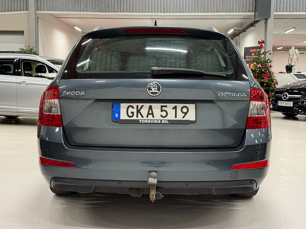 Skoda Octavia Kombi 2.0 TDI Business Edition, Vinterhjul Hemleverans - miniatyr 5
