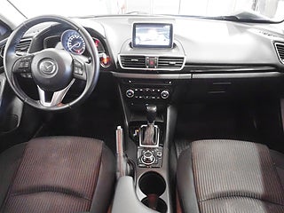 Halvkombi Mazda 3 13 av 20