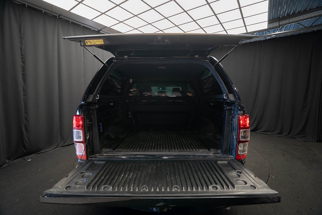 Ford Ranger Bi-Turbo 4x4 WILDTRAK KÅPA LÄDER D-VÄRM DRAG KAMERA DIF