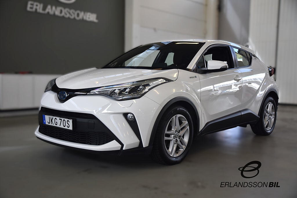 Toyota C-HR Hybrid CVT Active BACKKAMERA NYLIGEN SERVAD