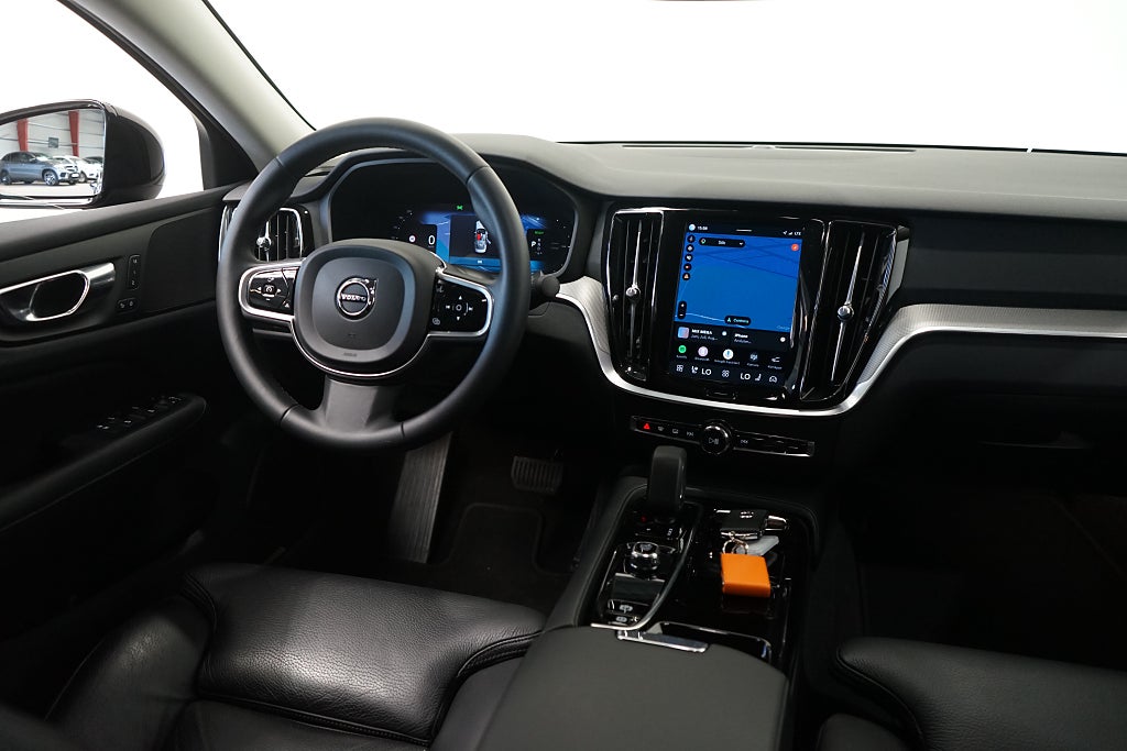Volvo S60 Recharge T8 AWD Plus Dark 456hk