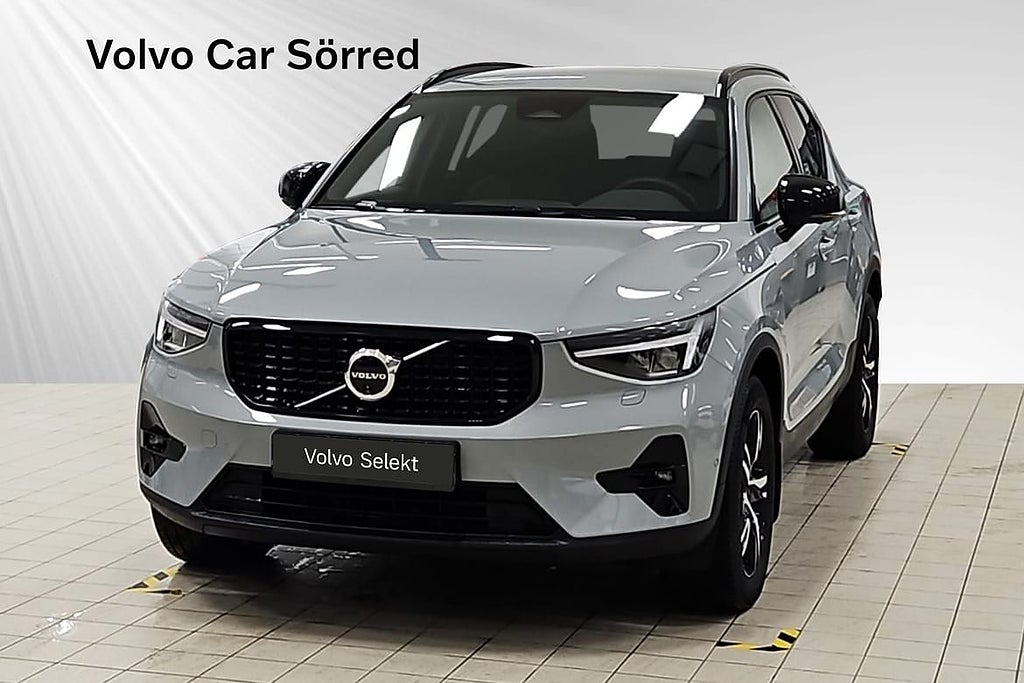Volvo XC40 B3 FWD Bensin Plus Dark, Drag, 360 Kamera