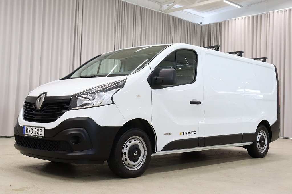 Renault trafic 115HK L2 Inredning Drag Värmare EnÄgare Moms