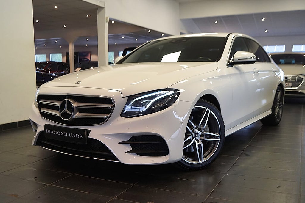 Mercedes-Benz E 220 d 4MATIC AMG HUD Burmester Widescreen